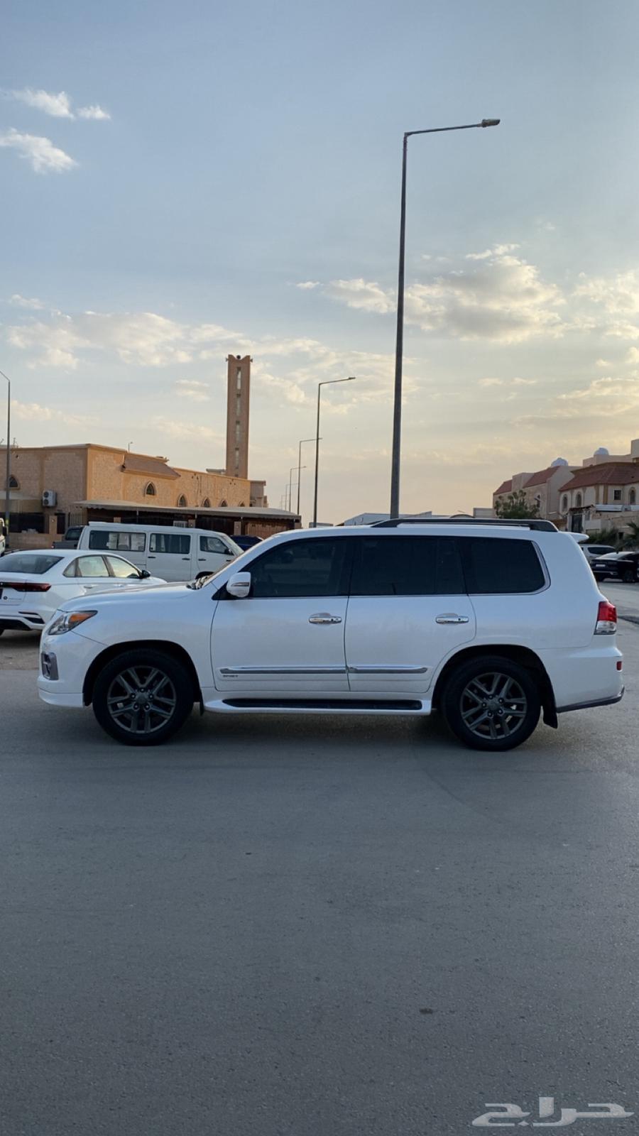 لكزس LX570 سبورت 201563178939771139112