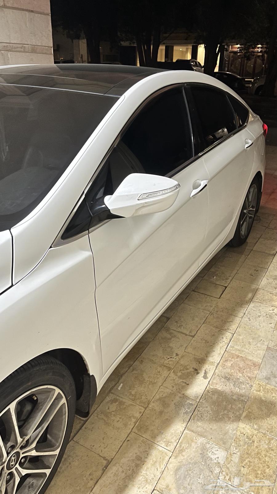 سيارة هواندي i4063180878623746113