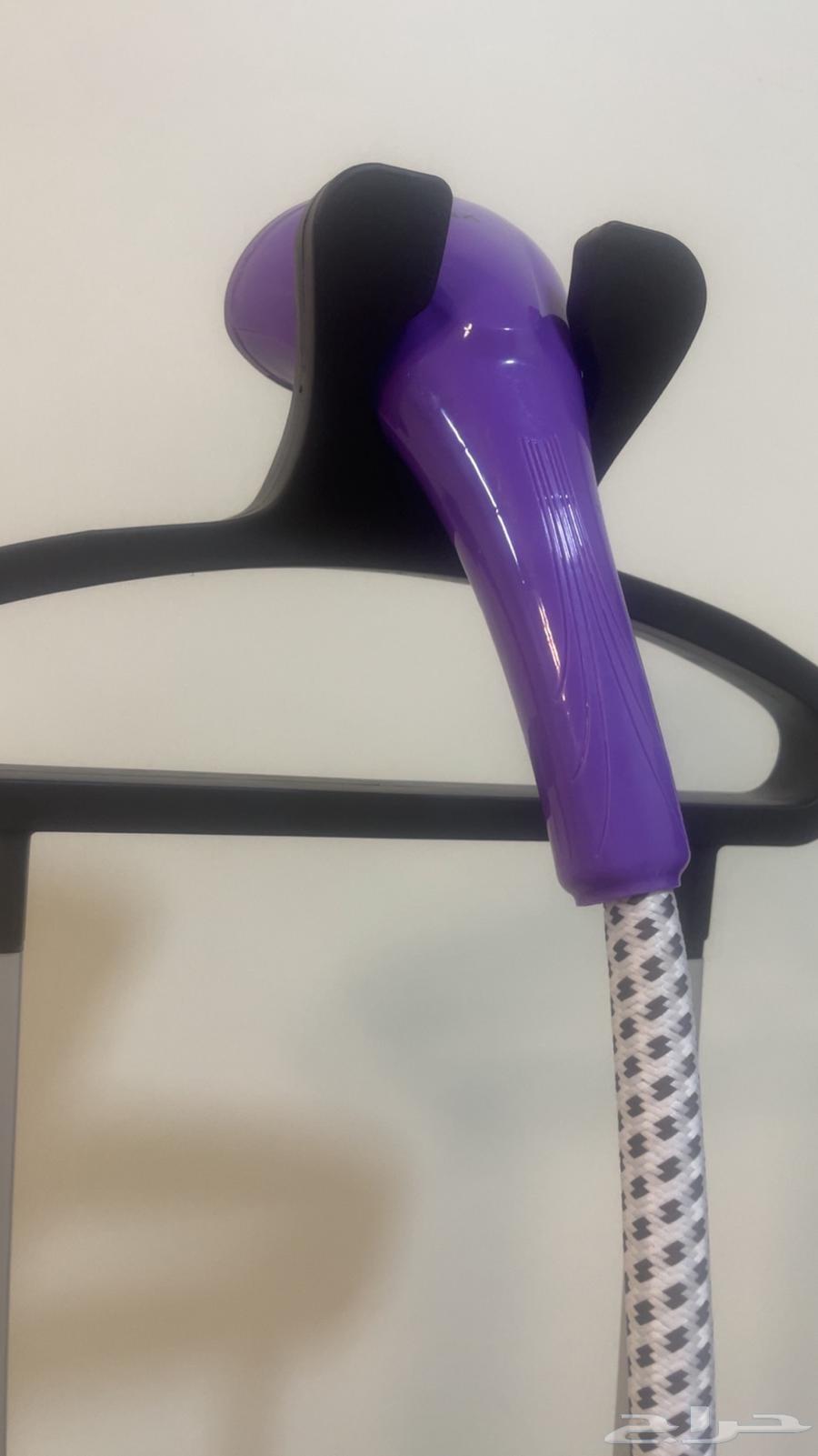 Vertical steam iron that is used only twice63123049282051112
