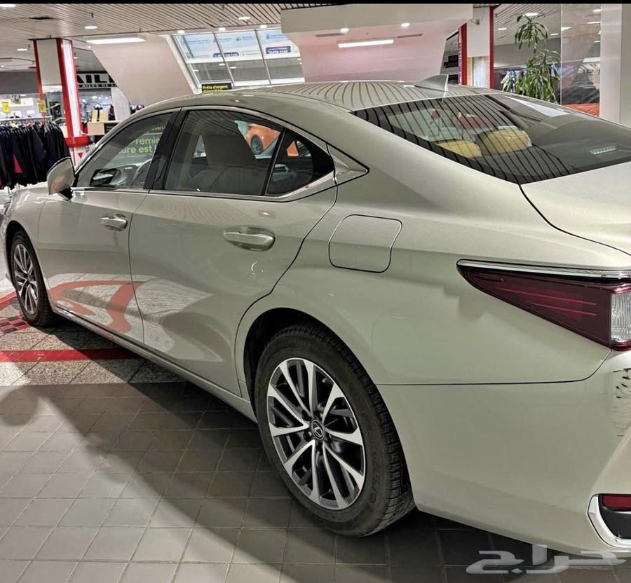2022 LEXUS ES 25063179885504514111