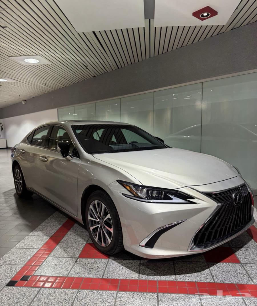 2022 LEXUS ES 25063179885504514112
