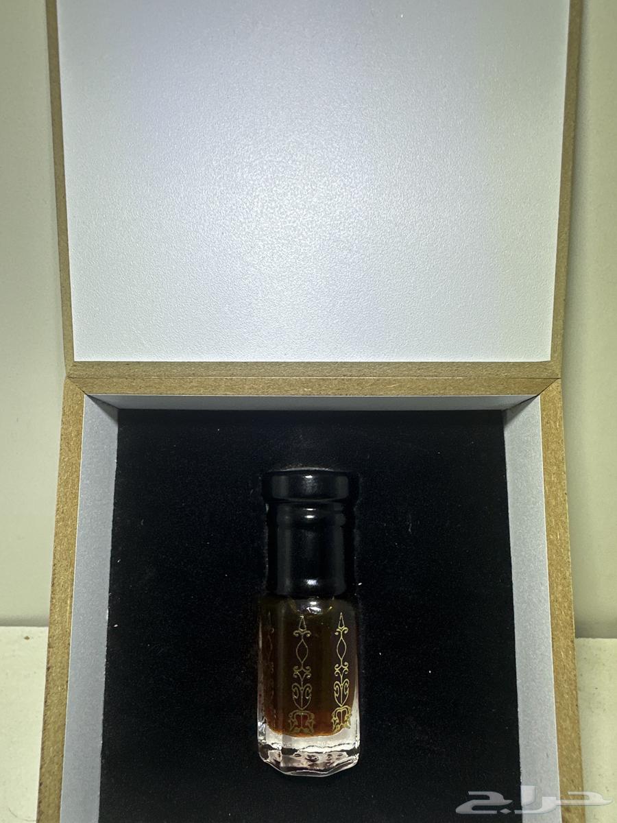 Oud oil63489386982787111
