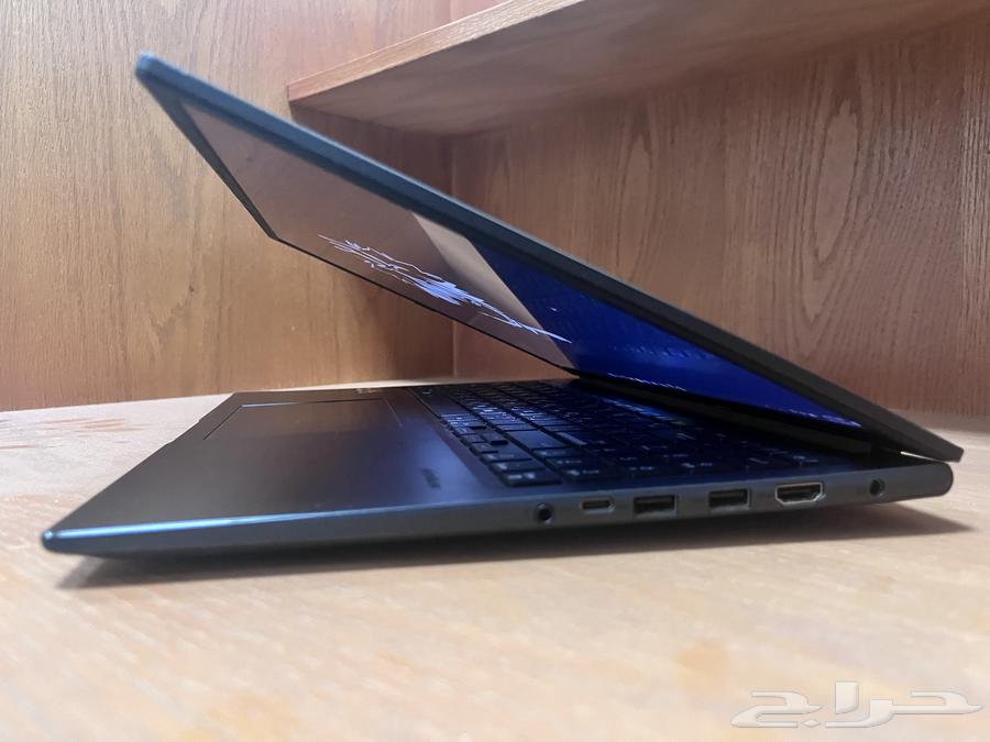 laptop Asus Vivobook 1663122301795970112