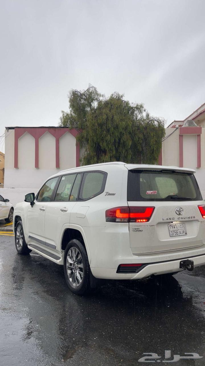 Toyota Land Cruiser GX 4x4 full option 2022, number 4, used, new for sale63179899638403112