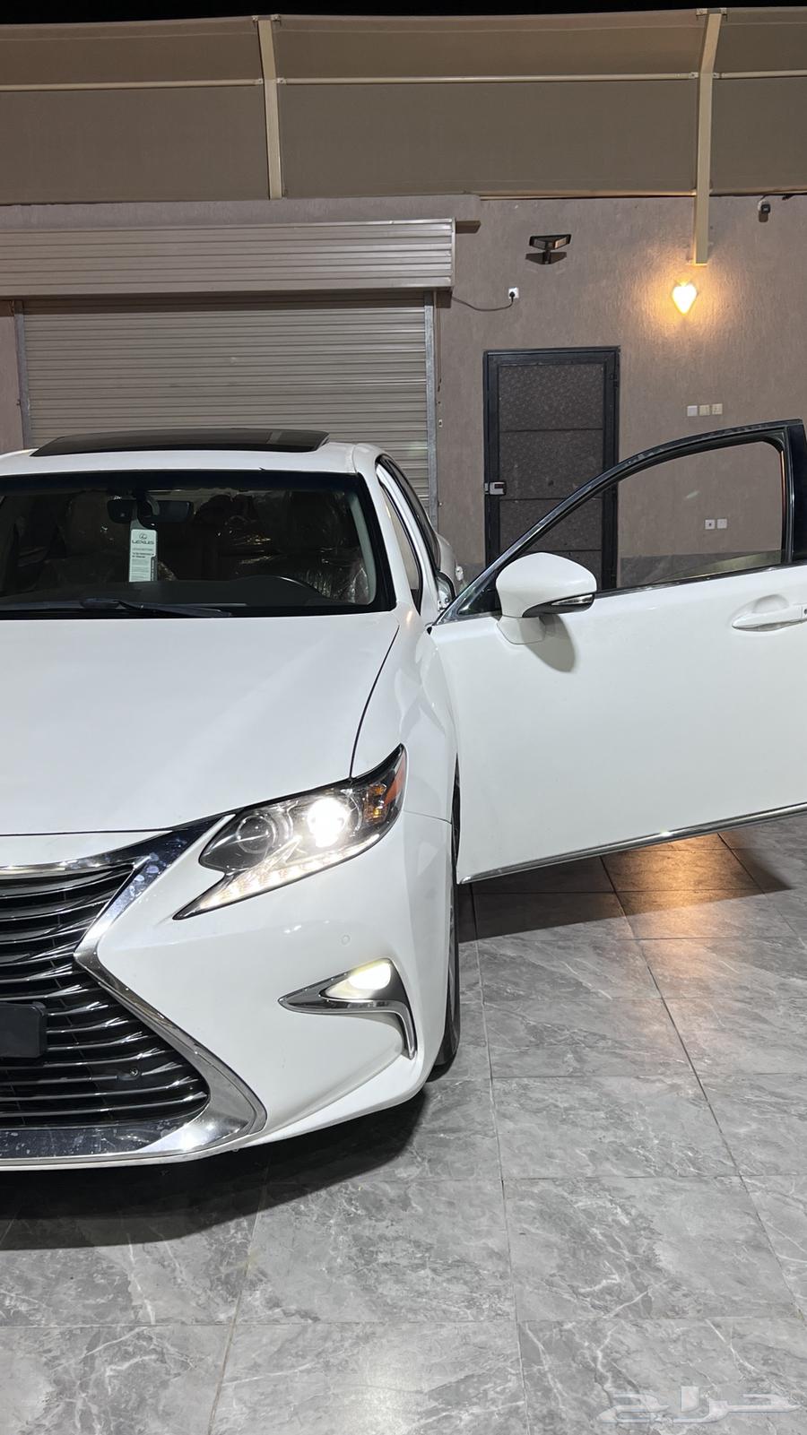 لكزس es 350 201663176660600577111