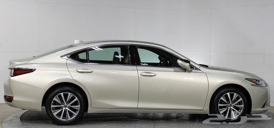 Lexus ES 250 AWD Model 202163178479954817114