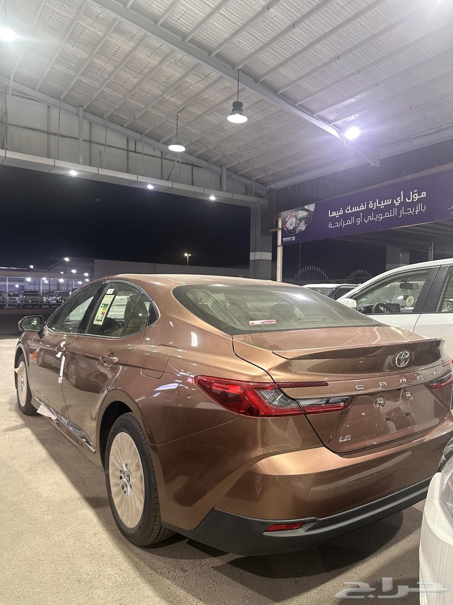 تويوتا كامري LE بنزين 2025 نقل فوري63176210537729112