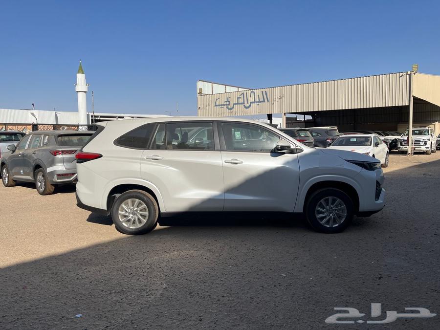 Toyota Innova GL 202463176660424451112