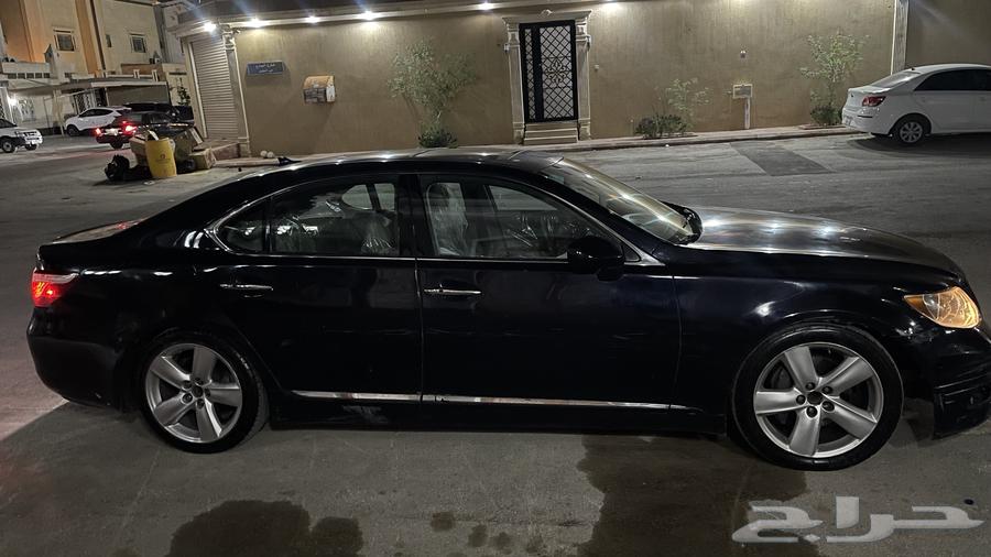 Lexus LS460 200763179435344385112