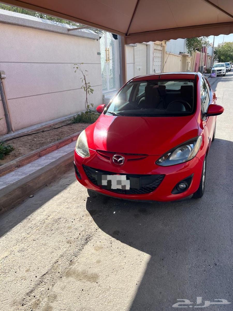 Mazda 2 model 2014 for sale631780185509131119