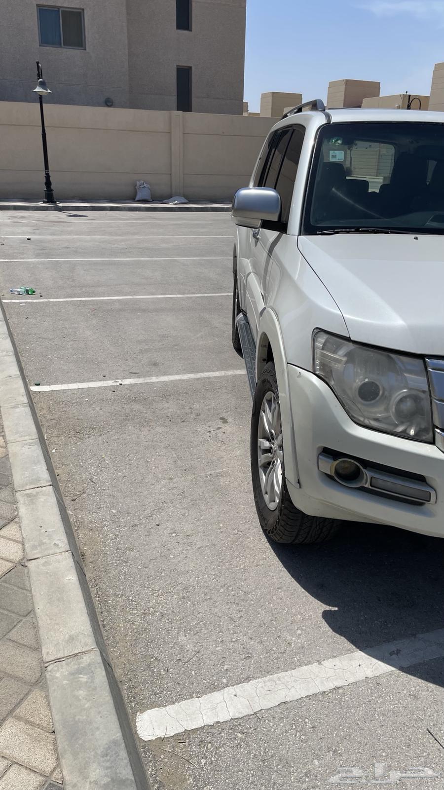 For sale, full option Pajero, model 201663175784421633114