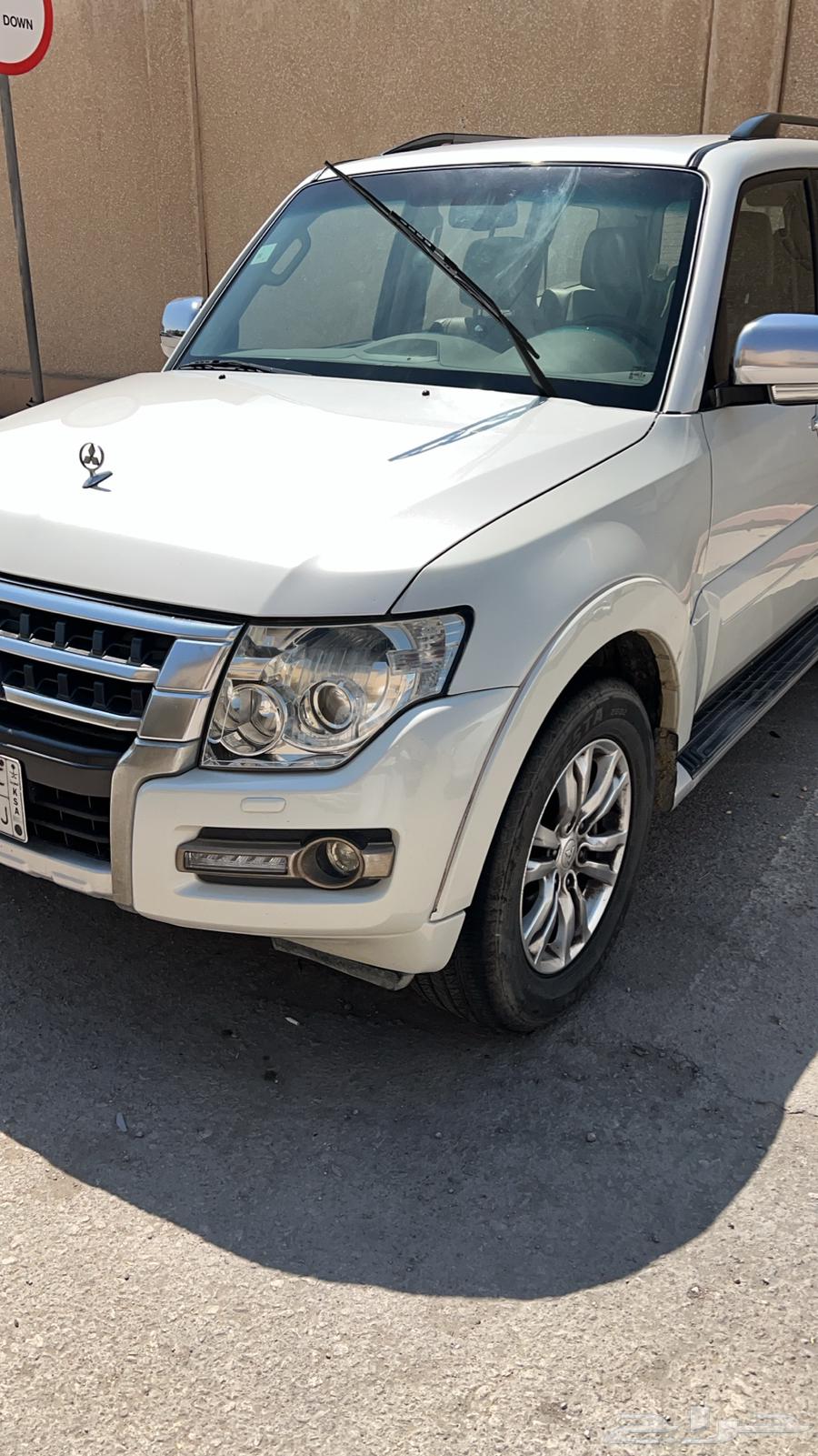 2015 Pajero 3.8, clean, runs and drives631762372835851123
