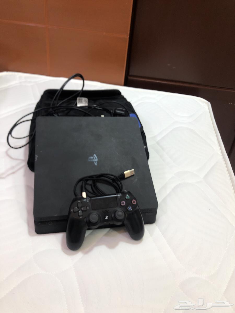 Sony 4 New, worked only 9 times, complete with all accessories, one hand held, condition63118930166915110