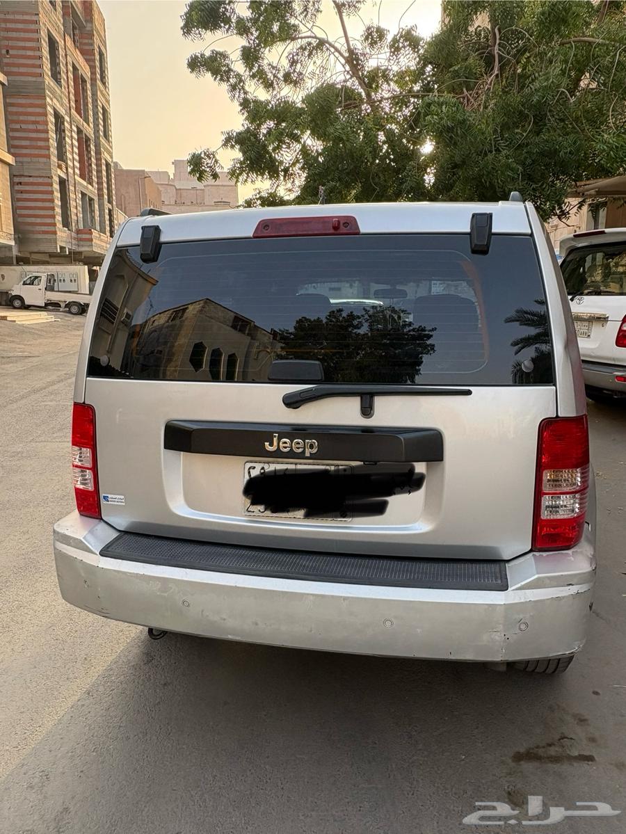 Jeep Liberty 201063176694755330111