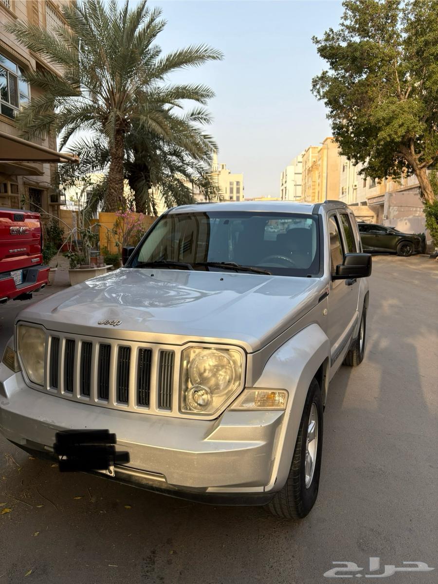Jeep Liberty 201063176694755330112