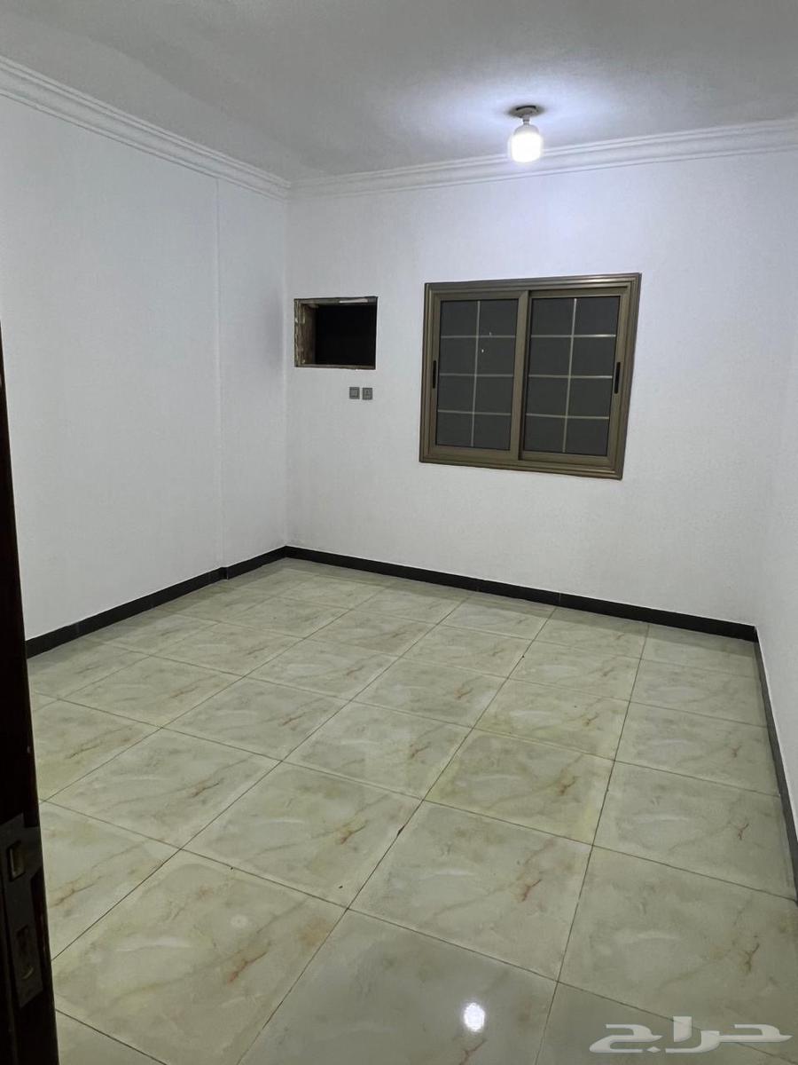 Families apartment with room and hall in Al-Jubail Balad As-Safa 4500 every 3 months more63010377004035111