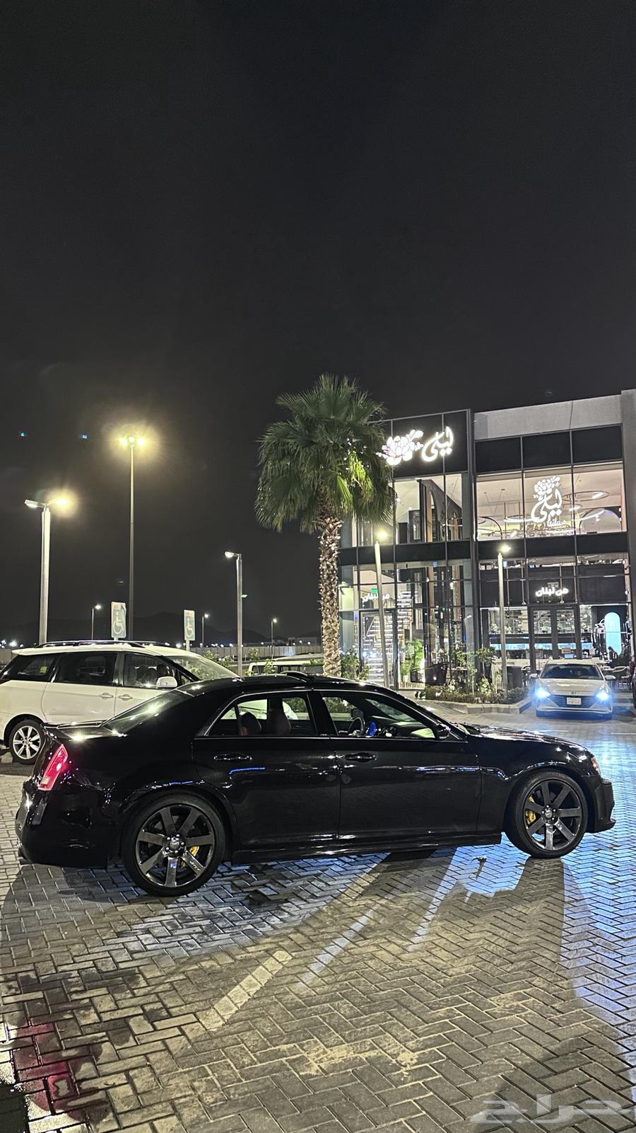 كرايسلر SRT 201463173883642114111