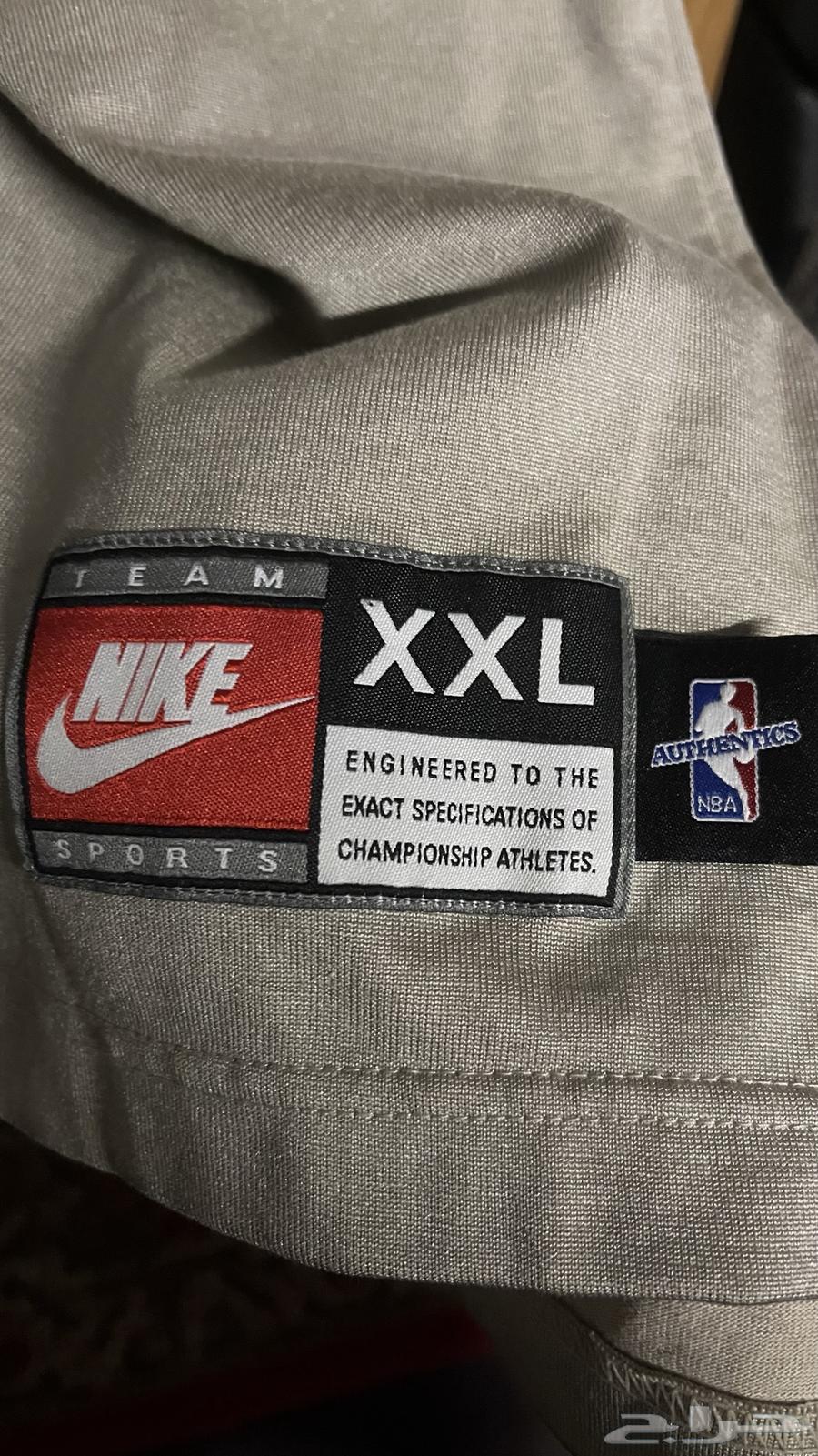 Rare Nike jersey from 1996 for the San Antonio Spurs basketball team63024208070657113