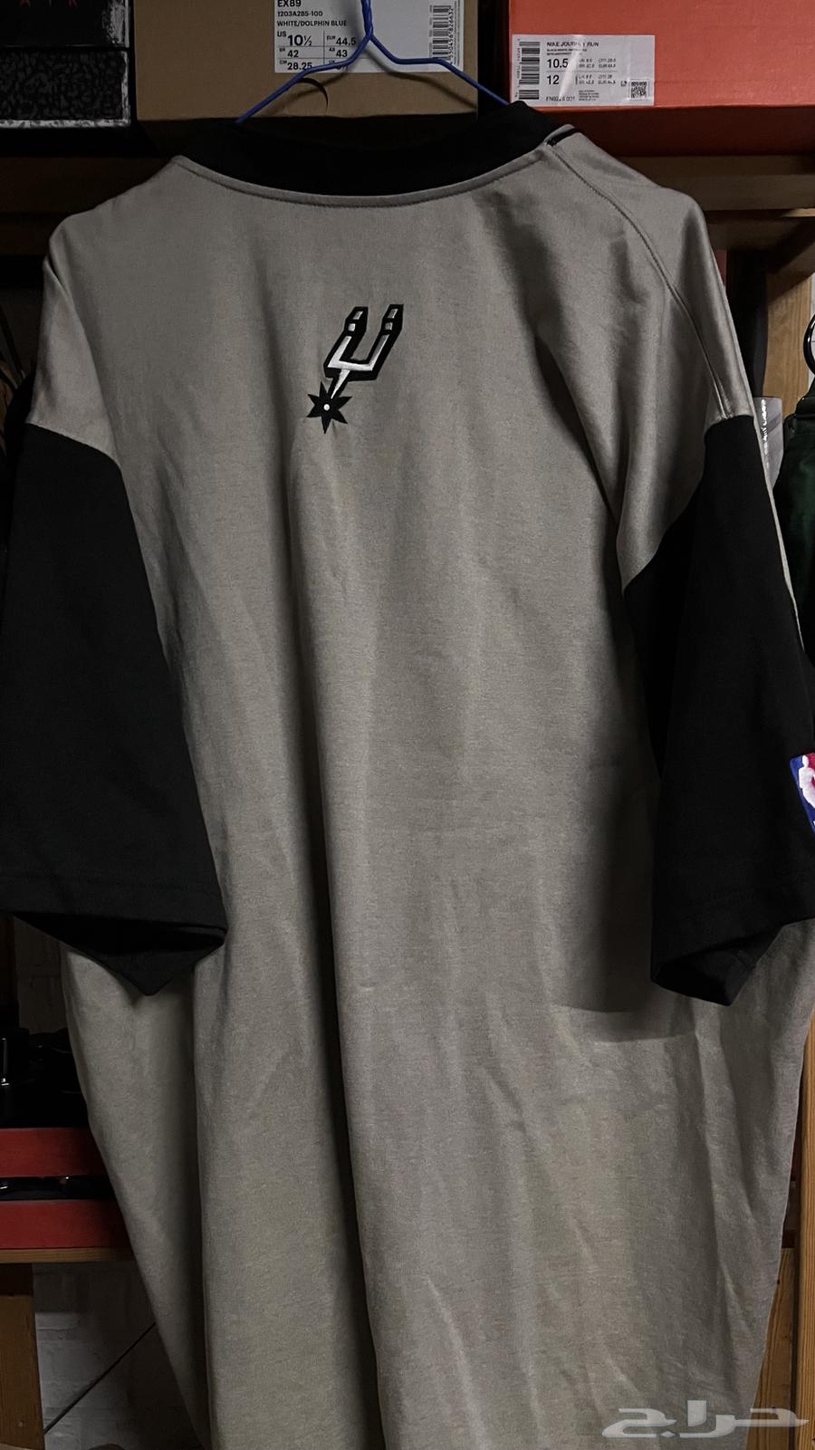 Rare Nike jersey from 1996 for the San Antonio Spurs basketball team63024208070657111