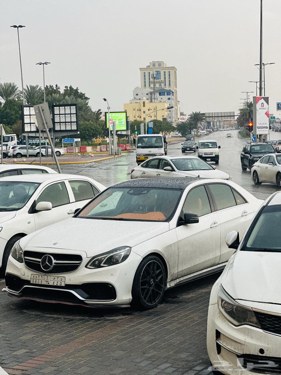 مرسيدس E40063010939927299114