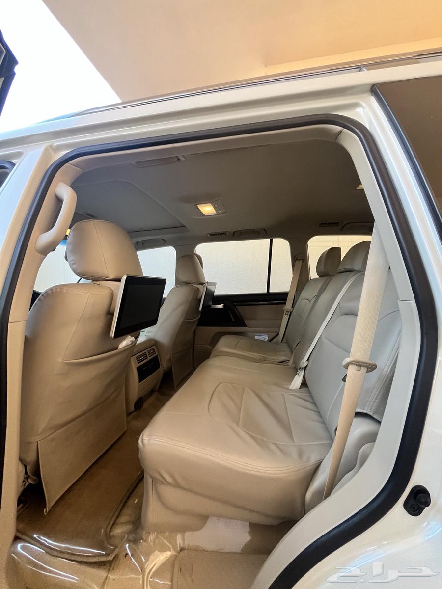 نوع السيارة. لاند كروزر 2020 GXR3 بثماني أسطوانات، ملكية فردية63173876556163112
