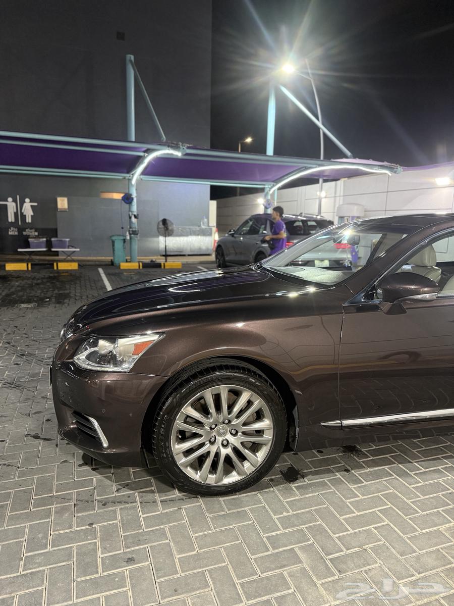 Lexus 460 L-series Saudi 201363174839648899113