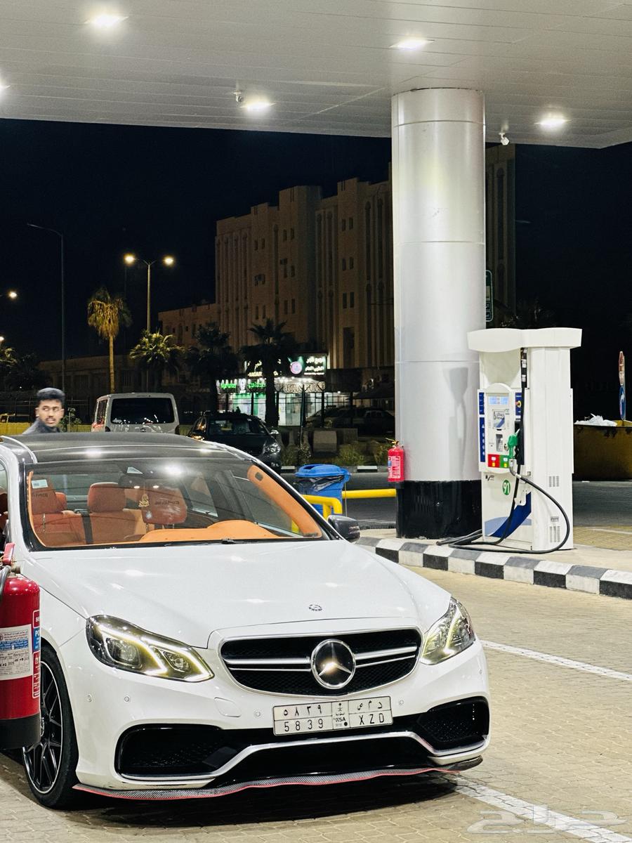 مرسيدس E40063010939927299113