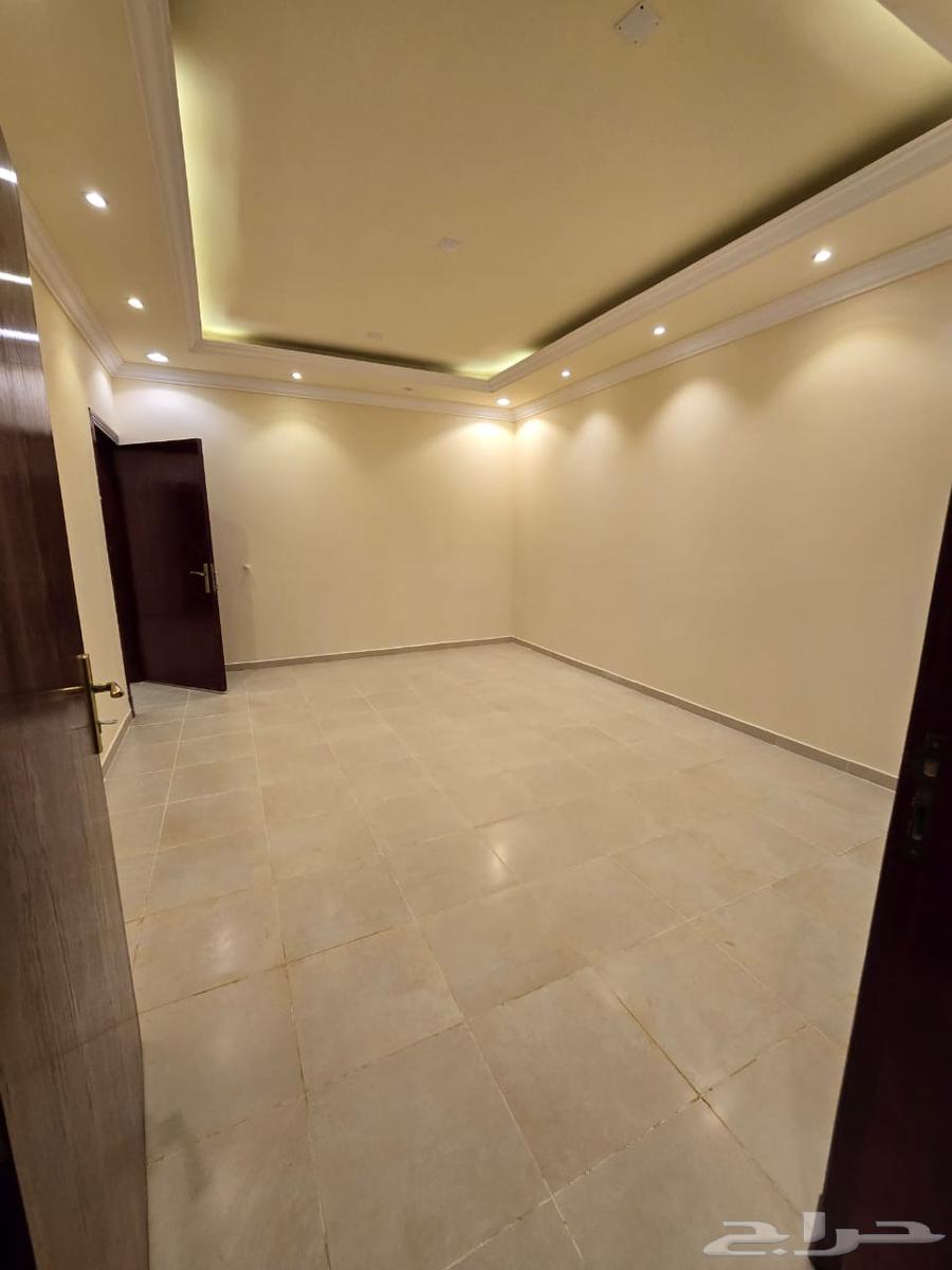 شقة 5 غرف للإيجار ( أبها - سلطانة )63010377392514111