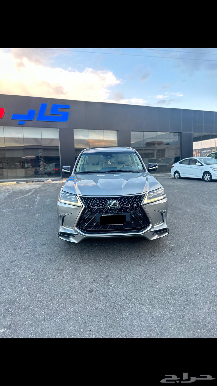Lexus LX 201663173890975617111