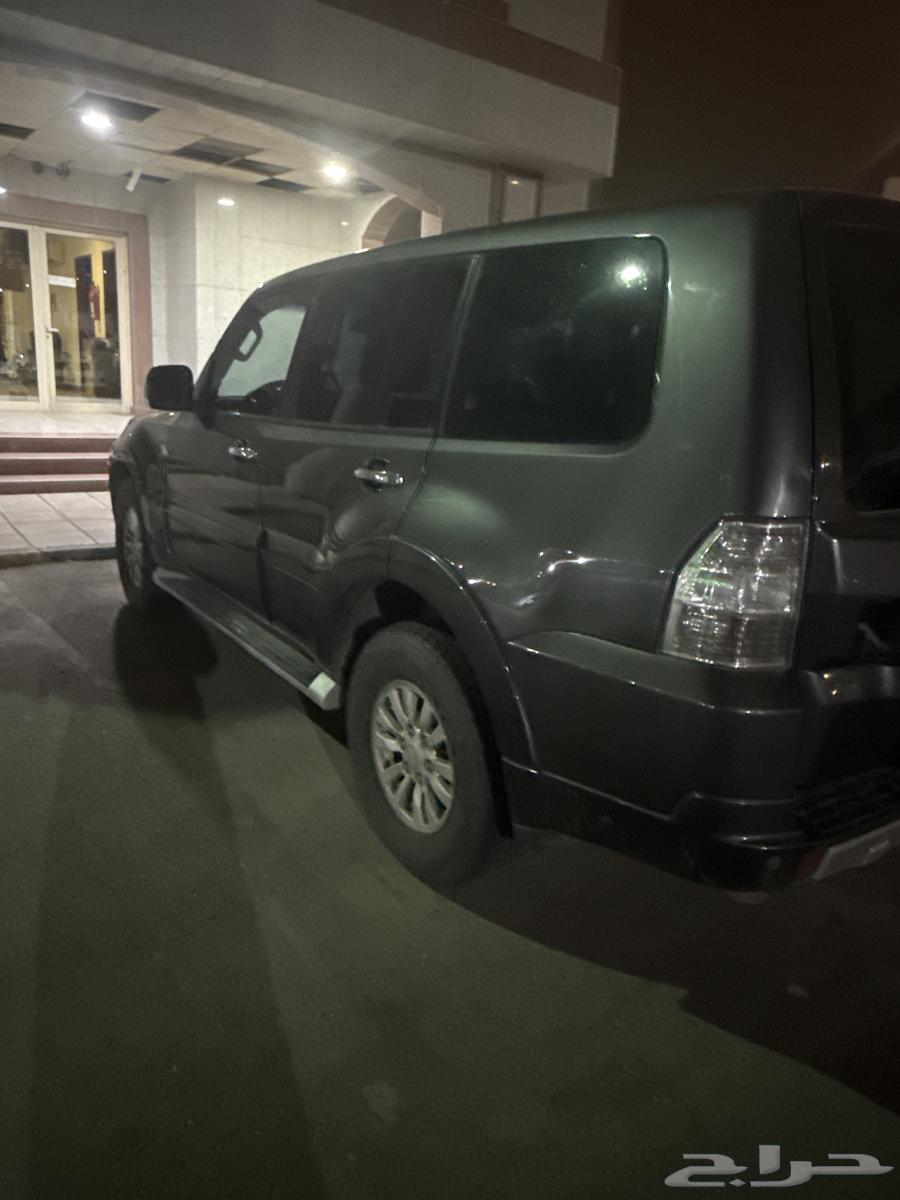 Mitsubishi Pajero 2015 model with 3500 engine capacity63173535235971114