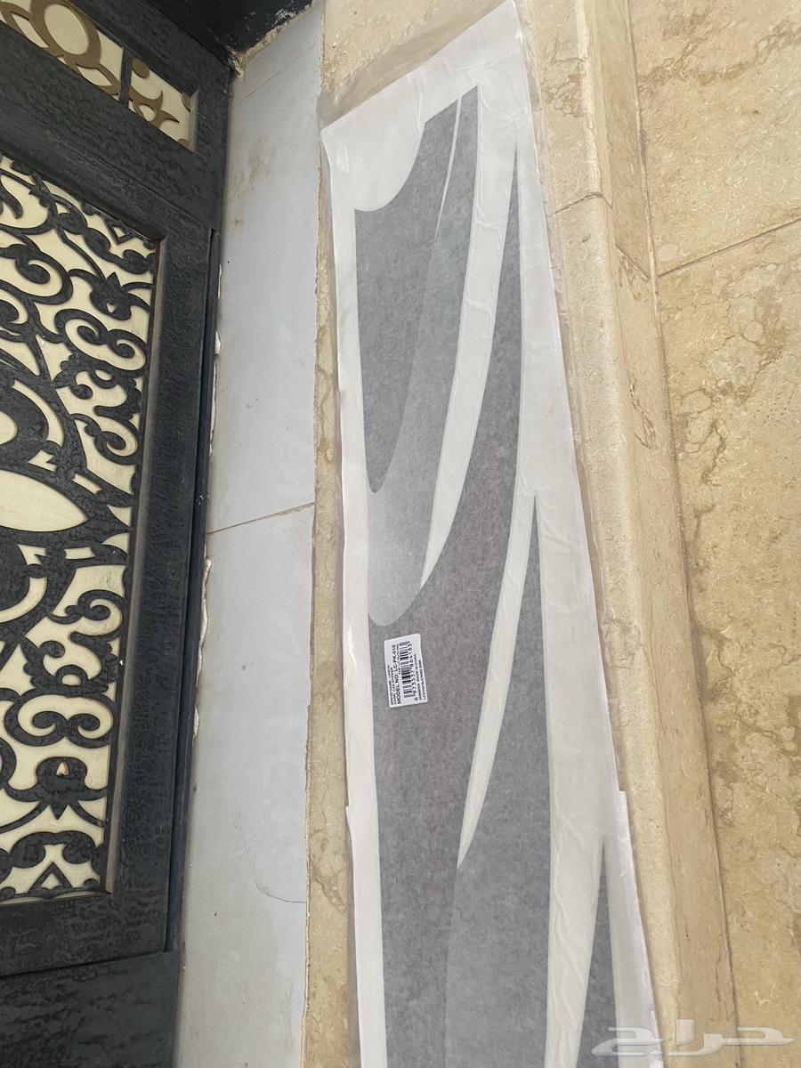خط جيب ربع63173897782530112
