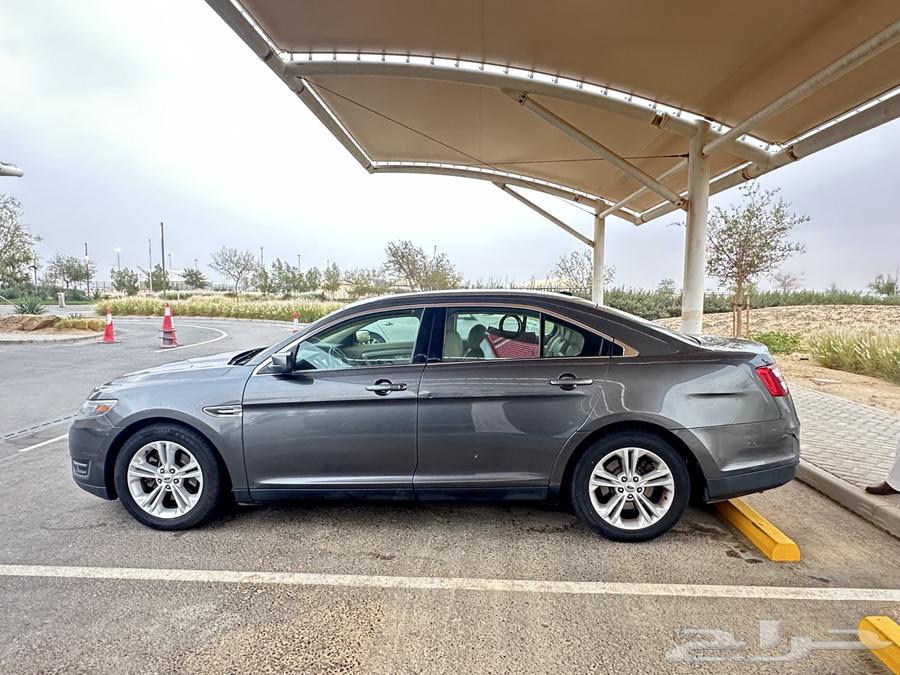 Ford Taurus 2015 SEL63173905276929111