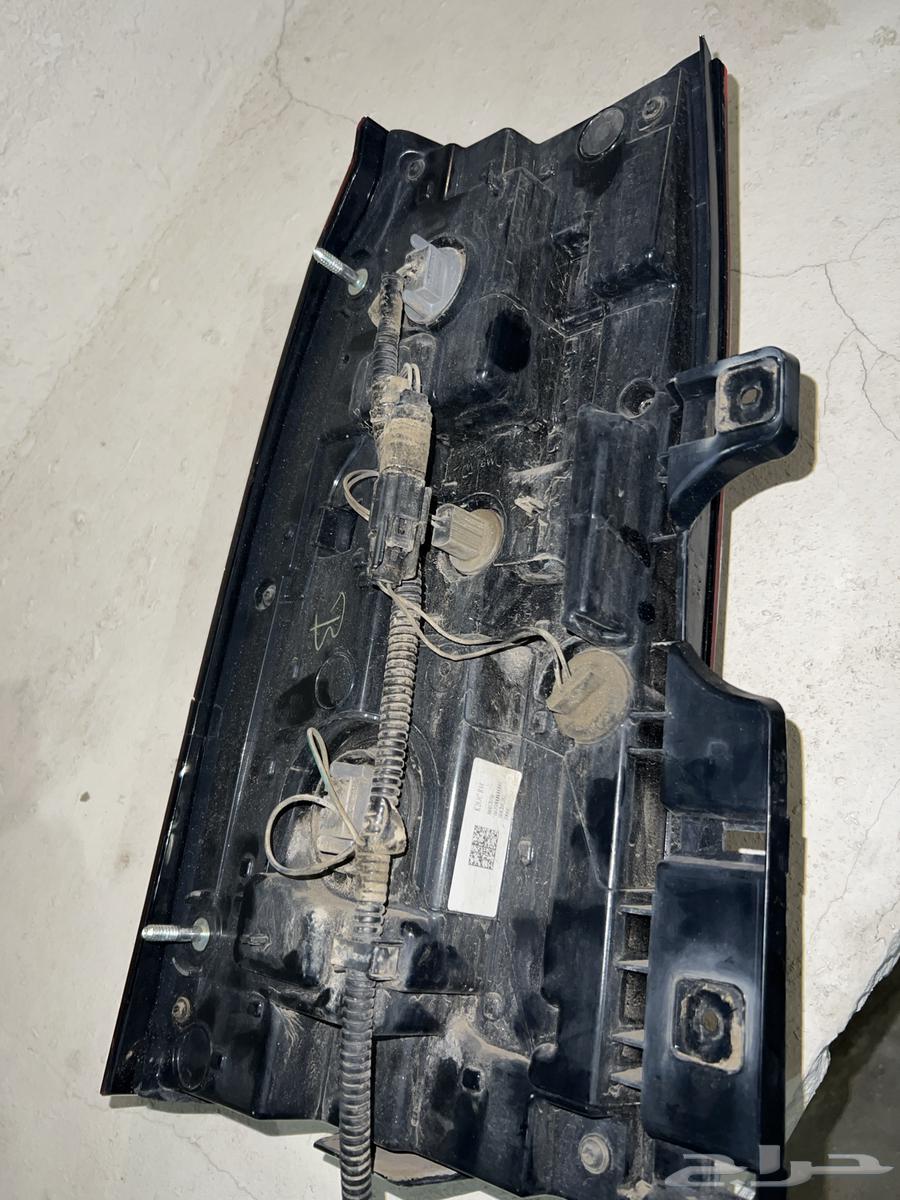Rear right original jamb for Tahoe 2019 with minor damage63175805386241113