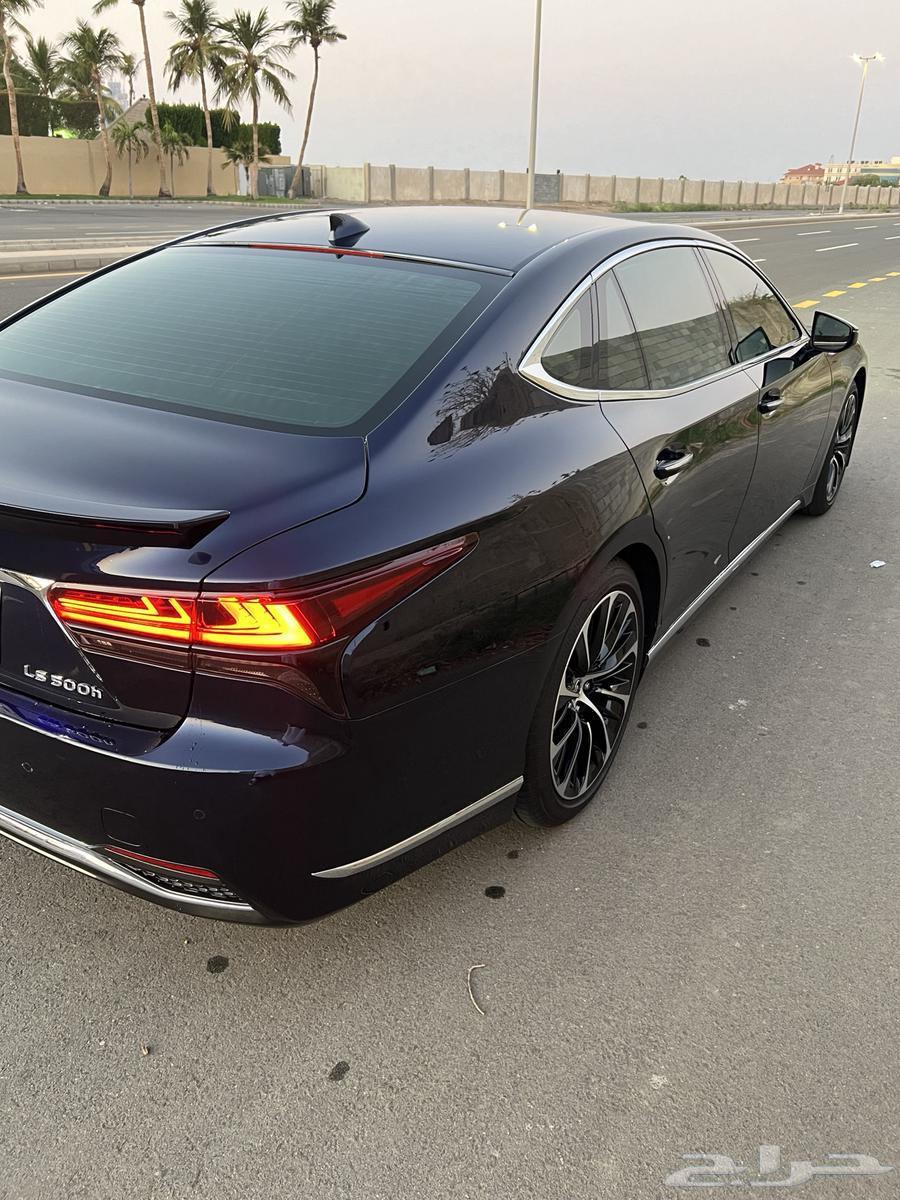 لكزس LS500H63174389982851113