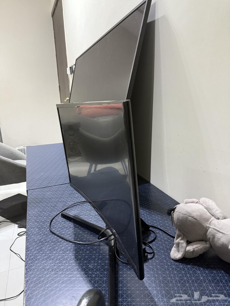 140Hz curved screen63173565943042111