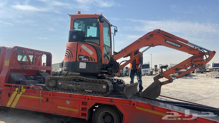 تاجير بوكلين صغير63172694844161111