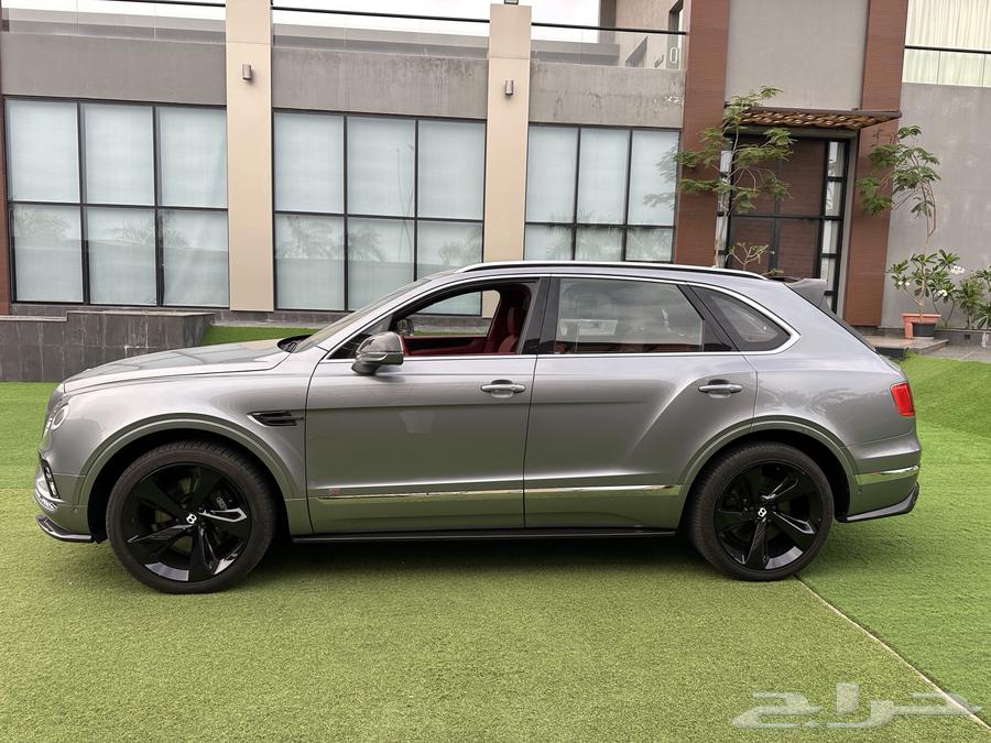 Bentley Bentayga 2017 First Edition63172231612162111