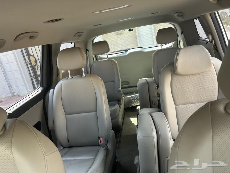 Kia Carnival 202063172701800321113