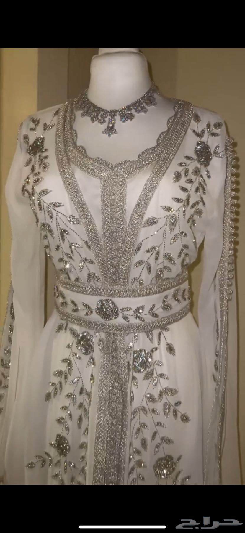 White noble kaftan63113379205378113