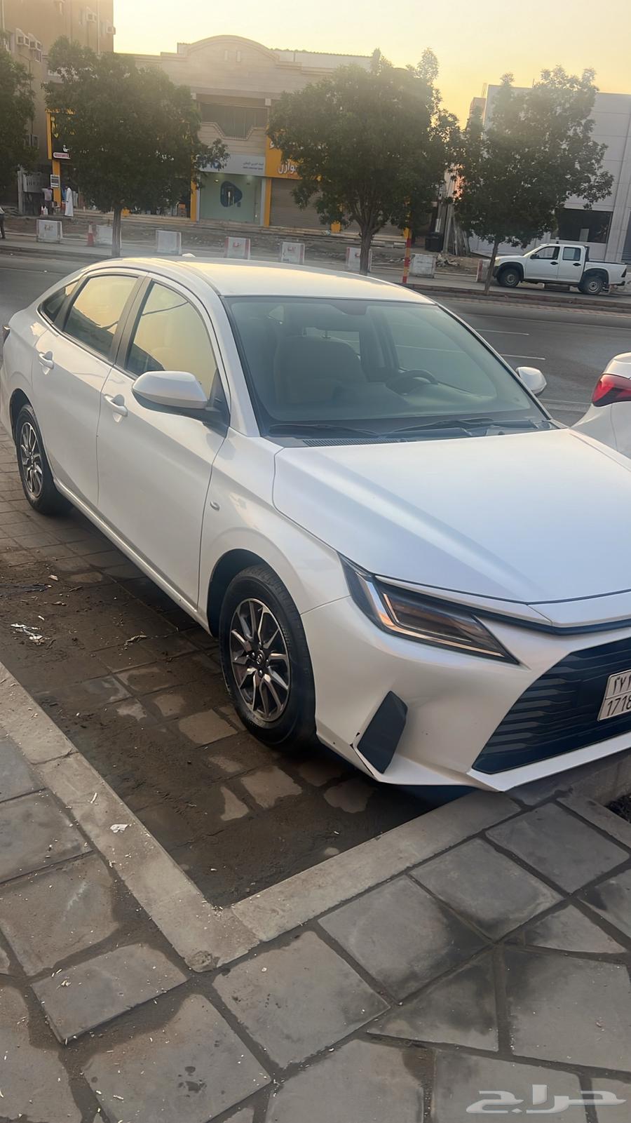 Yaris 2023 l63010403943298113