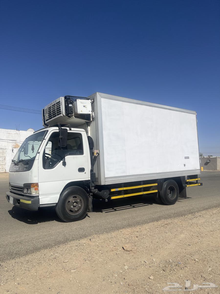 ثلاجه للبيع موجوده بمعرض السحوم63171789125890113