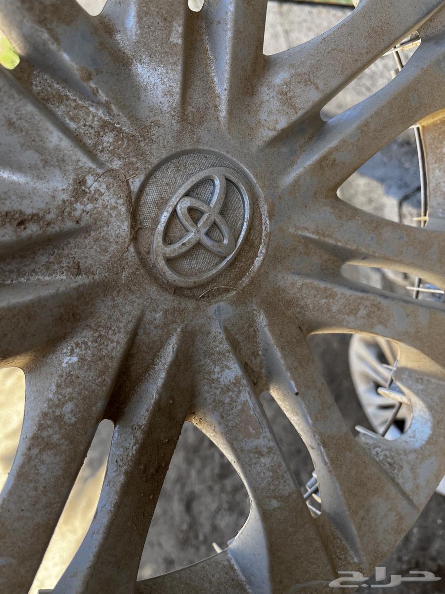 Hilux spare tire, jack, and agency stored since 201363171329802755114