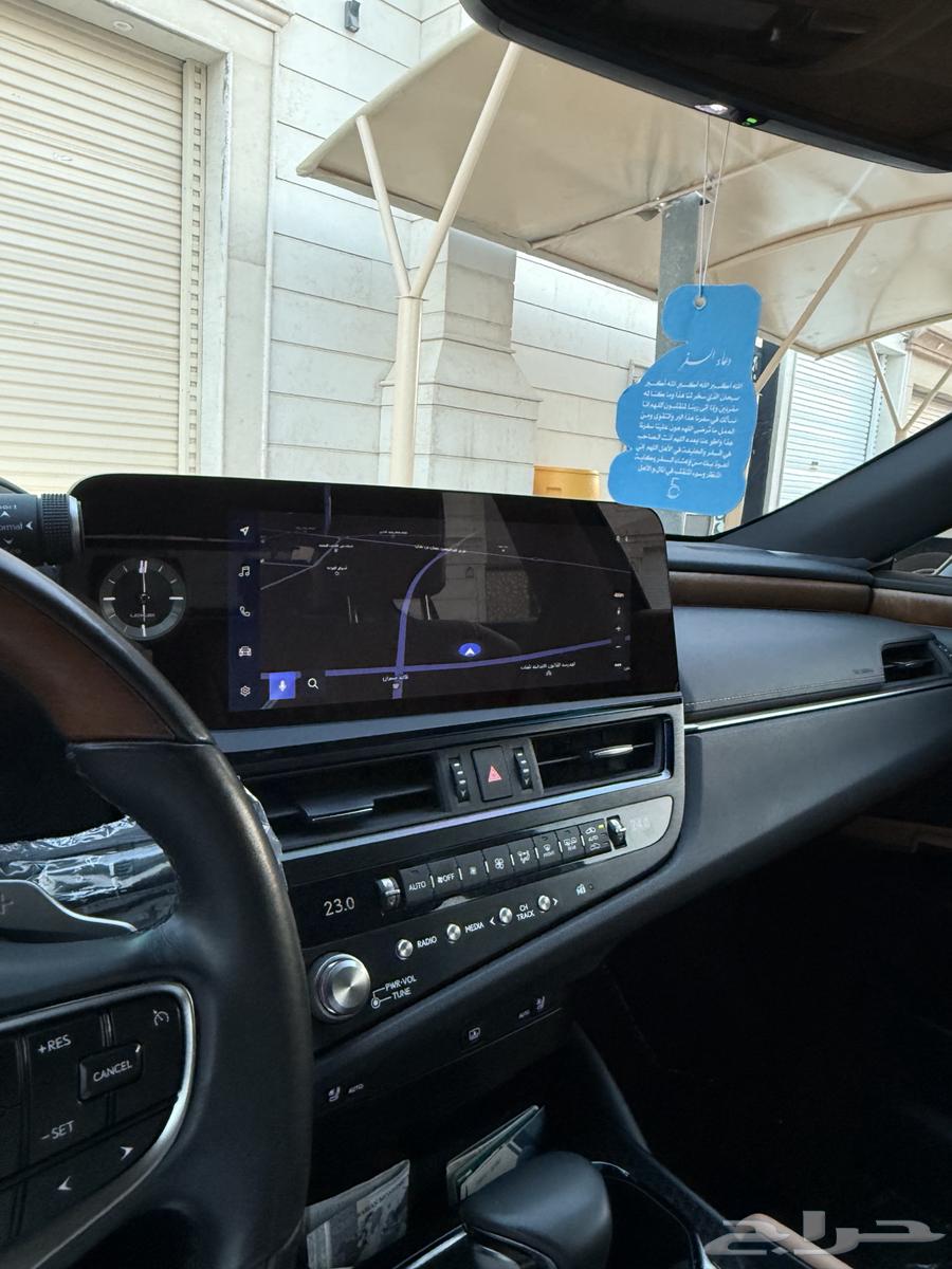 Lexus ES350631722561795861120