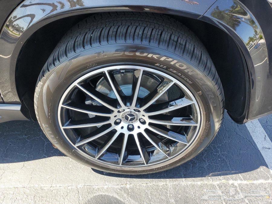 GLE45063171799461249112