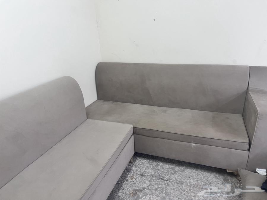 مسلتزمات حلاق كراسي وادراج ورفوف ومواد سباكه وكنب63111549749505112