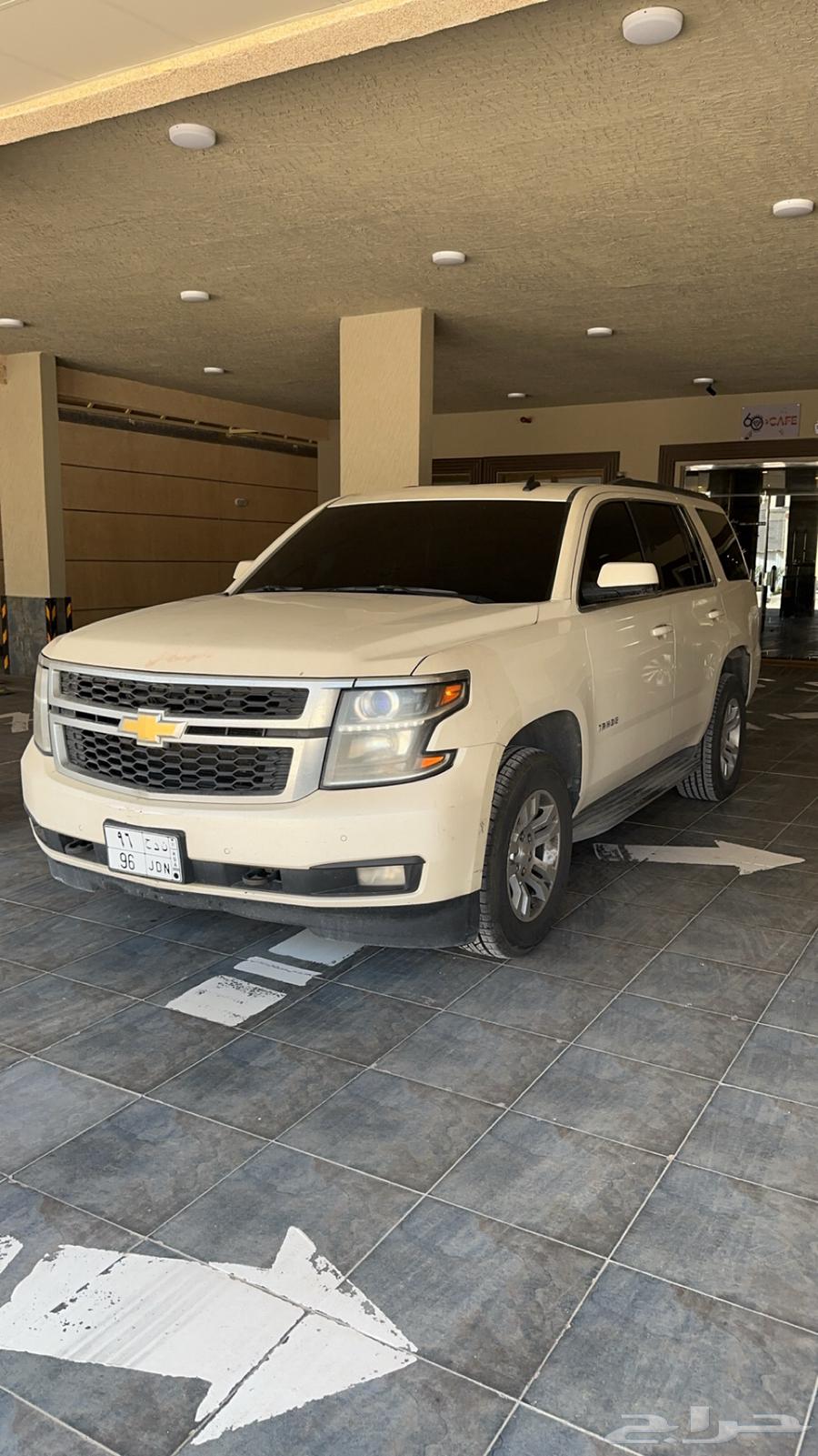 Tahoe 2015 for sale, has driven 400,000, and I want an agency.63167594946561111