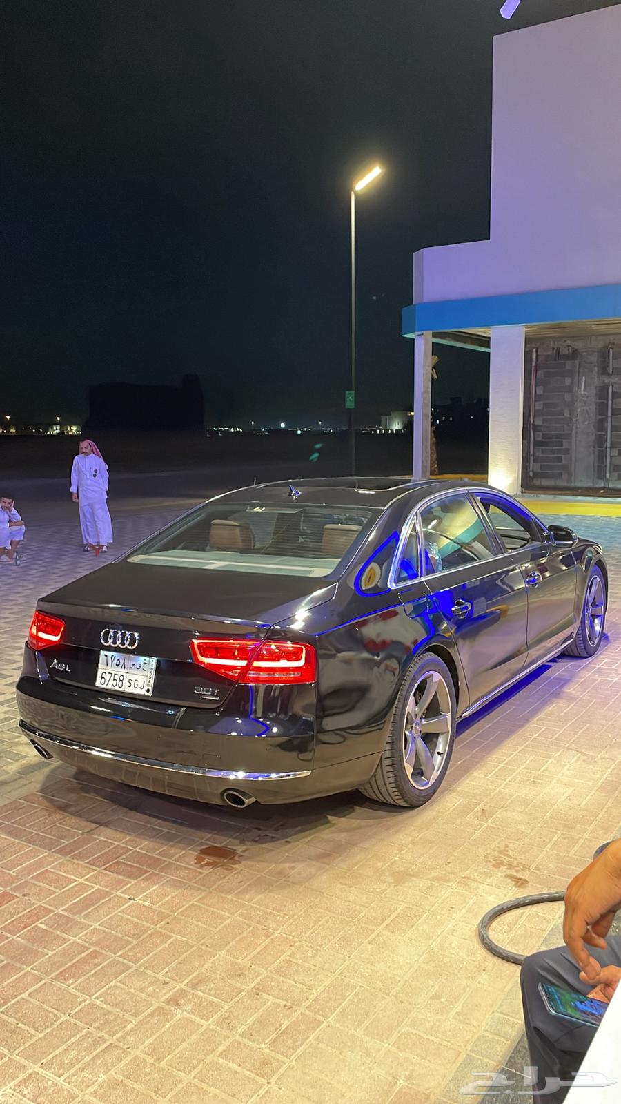 اودي A8 شرط الشرط حد 28 عرض الاسبوع63168075337347111