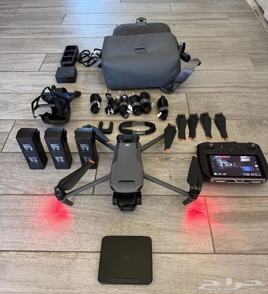 You have 3 Pro Seni Mavic 3 Pro Cine Premium Combo63110449743235111