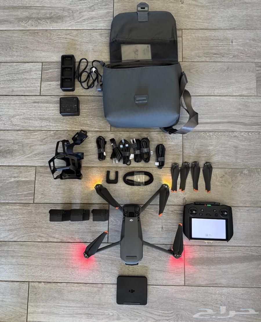 You have 3 Pro Seni Mavic 3 Pro Cine Premium Combo63110449743235112