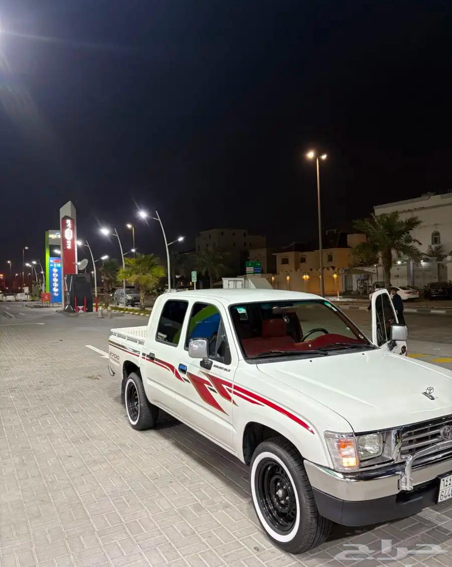 هايلوكس موديل2000للبيع63169483136899113